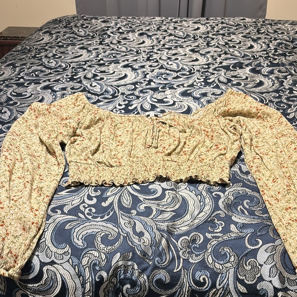 Women’s  Top
